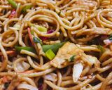 A picture of step 8 of Chicken Chowmein.