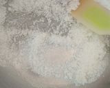 A picture of step 1 of Almond crunch.