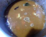 A picture of step 3 of Chatpate hare matar.
