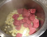 Foto del paso 1 de la receta: Ternera al ajo en salsa