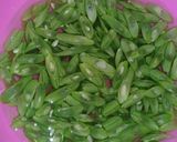 Foto langkah ke 1 dari resep Tumis buncis tauge + tempe gembus.