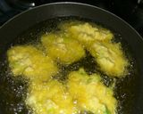 Foto langkah ke 3 dari resep Bakwan jagung / dadar jagung.