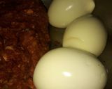 A picture of step 3 of Egg bomb.