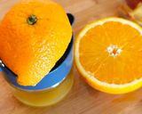 A picture of step 3 of Cava Sangria.