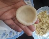A picture of step 3 of Bengali delicacy dudhpuli.