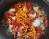 Foto del paso 2 de la receta: Noodles con verduras y langostinos
