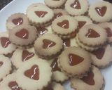 Gluténmemtes linzer recept fázis 4 fotója