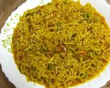 वेजिटेबल मैगी (Vegetable maggi recipe in Hindi) रेसिपी चरण 3 फोटो