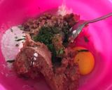 Foto langkah ke 1 dari resep Bakso Kornet Goreng.