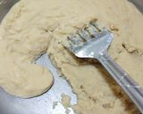 A picture of step 4 of Soji ka halwa (Pakistan flag).