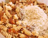 A picture of step 3 of Roasted heirloom tomato mozzarella pasta.