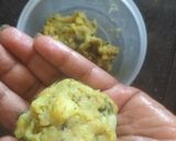 A picture of step 5 of Stuffed Semolina Pancake.