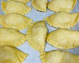 Foto del paso 2 de la receta Empanadillas de bacalao 🐟 🥟