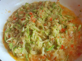 Salsa de crema y zapallo italiano