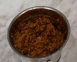 A picture of step 2 of Kolhapuri Misal Pav.