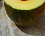 Foto del paso 1 de la receta: Calabaza rellena vegetariana rica y fácil