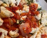A picture of step 3 of Cauliflower, courgette and spinach curry.