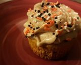 A picture of step 3 of Pumpkin cupcakes.