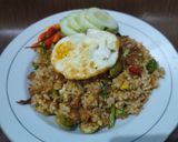 Foto langkah ke 5 dari resep Nasi Goreng Pete.