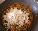 Foto del passaggio 4 della ricetta #101 Cous-cous alle carote, piselli e pesto alla genovese