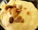 A picture of step 3 of My Mango flavoured Greek Yogurt. 😚.