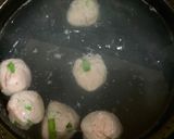 Hình bước làm 2 của món Canh nấm nấu mọc