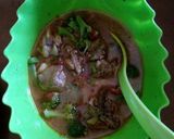 Foto langkah ke 4 dari resep Ca brokoli ayam pedas.