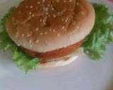Foto langkah ke 7 dari resep Roti burger ayam sederhana.