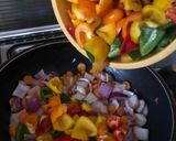 A picture of step 5 of Fish stir fry sauce.