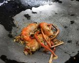 รูปขั้นตอนการทำที่ 4 ของ กุ้งผัดพริกเกลือ