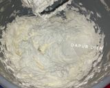 Foto langkah ke 2 dari resep Butter Cream (Lembut, Kokoh, Tidak ngendal dilidah).