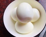 Hình bước làm 2 của món Thịt kho hột vịt