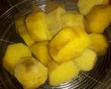 A picture of step 2 of Fried sweet potato.