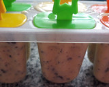 Foto del paso 2 de la receta: Heladitos con Oreos 😋🍦