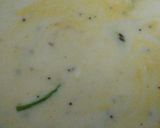 A picture of step 4 of Kadhi Pakauda.