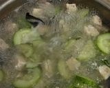 Foto langkah ke 5 dari resep Sayur bening timun tempe.