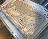 Une image de l'étape 4 de Gratin de poireaux au jambon cru, emmental et béchamel au vin blanc.