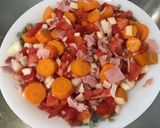 Une image de l'étape 11 de Salade marinée de carottes aux tomates et jambon sauce cumin.