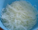 Foto langkah ke 2 dari resep Tahu Berontak (Tahu Isi Bihun).