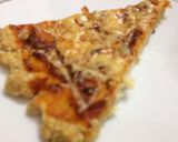 Foto langkah ke 7 dari resep Cauliflower Pizza [Keto friendly].