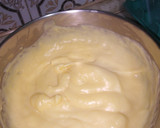 Foto del paso 3 de la receta: Coca de crema y piñones
