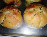 Foto langkah ke 9 dari resep Chicken Korean garlic cheese bread.