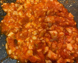 Foto del paso 3 de la receta: Champiñones Rellenos de Gambones al Ajillo 🧄