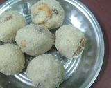 A picture of step 2 of Rava Laddu.