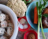 Foto langkah ke 1 dari resep Sop Bakso Rambutan.