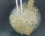 Foto langkah ke 1 dari resep Mie Nyemek Indomie.