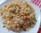 Foto langkah ke 5 dari resep Nasi Goreng Hongkong.