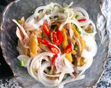 Hình bước làm 5 của món Miến Dong Gà Ta - Vị Bắc Khó Quên