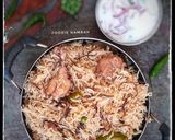 A picture of step 9 of Chicken Yakhni Pulao.
