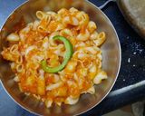 A picture of step 7 of Macroni pizza.
